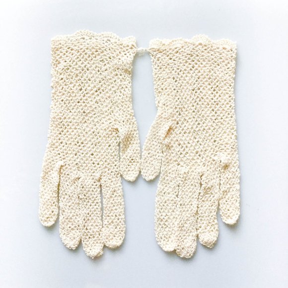VINTAGE 1920s IVORY MESH Crochet Ladies Gloves - Picture 5 of 5